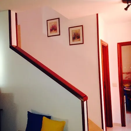 Chalet Urbanizacion Las Rosas Hébergement de vacances *